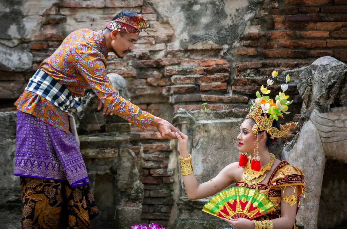 Indonesian culture traditions