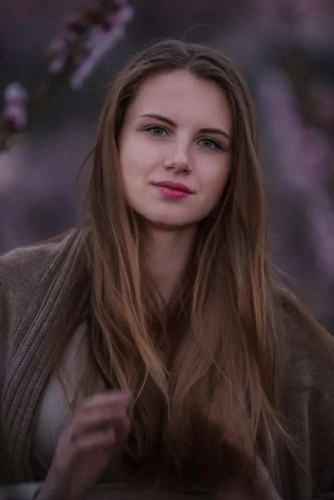 beautiful brunette woman from Finland posing outdoors