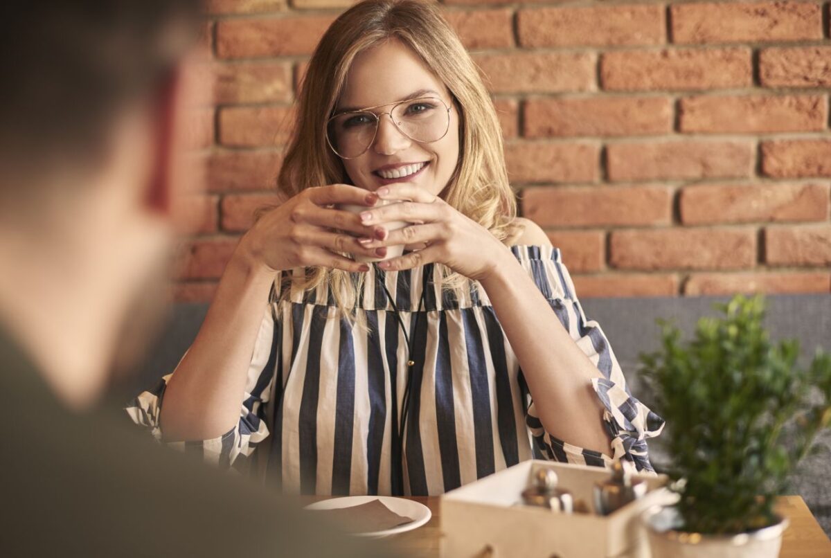 fika date in Sweden