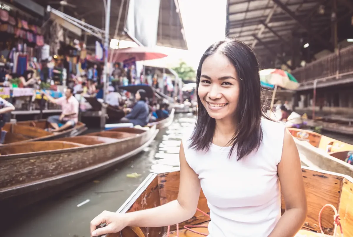 Thai woman at a floating market